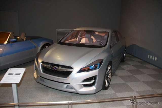 スバルビジターセンター:車両展示コーナー