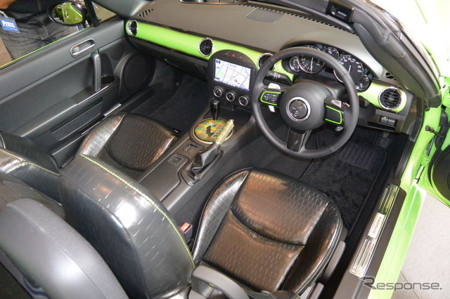 光岡自動車 ヒミコ クレイジータイマー 発表会