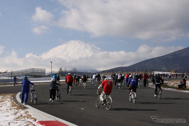 ママチャリ日本グランプリチーム対抗7時間耐久ママチャリ世界選手権