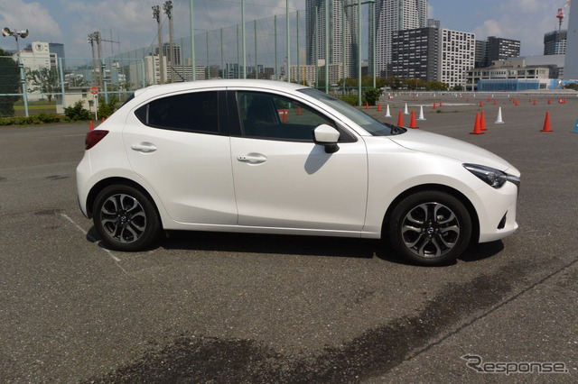 マツダ デミオ 新型