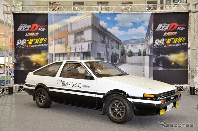 トヨタ・スプリンタートレノ(AE86)藤原拓海仕様