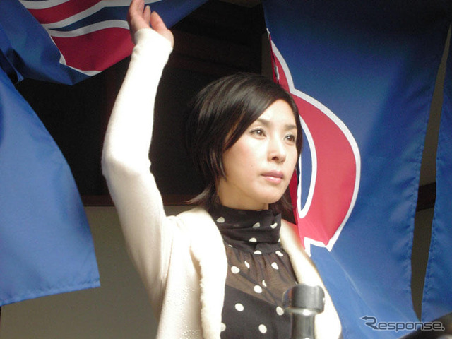 【ダイハツ エッセ 発表】CMに黒木瞳さんを起用…シンプルに美しい