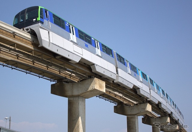 今年7月には17年ぶりの新型車両となる10000形が営業運転を開始した。