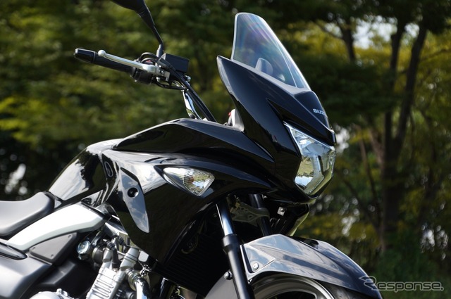 スズキ・GSR250S