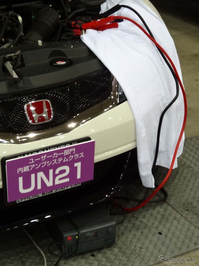電源はすべて外部電源を使い、クルマからのノイズもシャットアウト