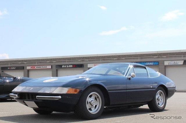 フェラーリ・356GTB/4 (デイトナ)