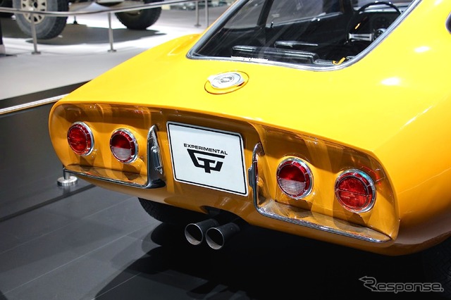 オペル・エクスペリメンタル GT(モスクワモーターショー14)