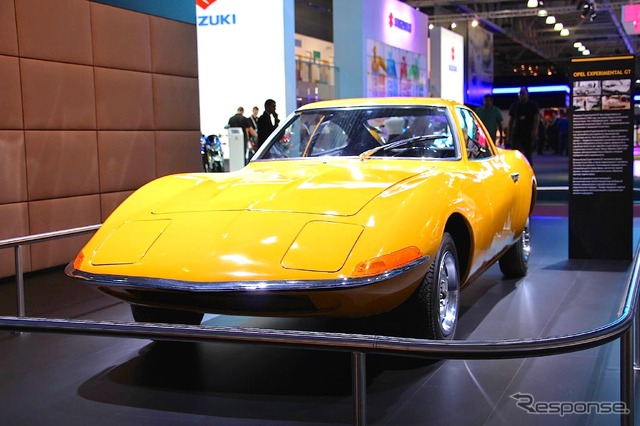 オペル・エクスペリメンタル GT(モスクワモーターショー14)