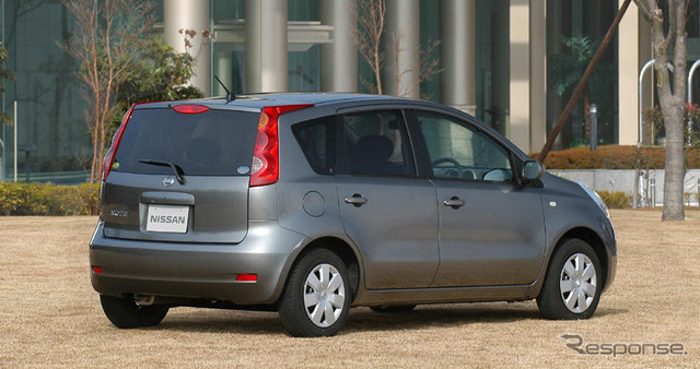 日産 ノート を一部改良、iPod アダプターも