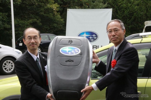 富士スバルラインパトロールカー贈呈式