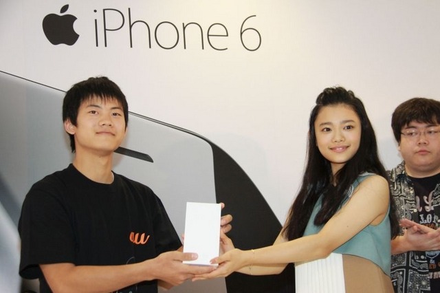 au iPhone6発売イベント