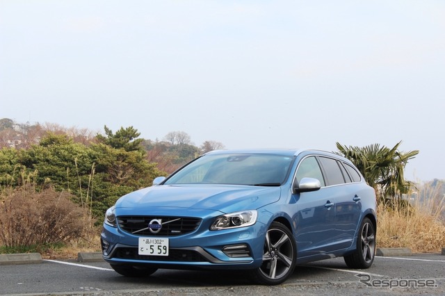 ボルボ・V60 R-DESIGN