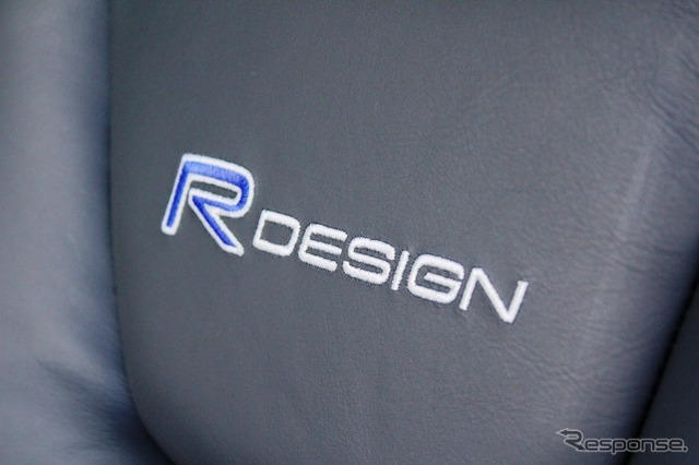 ボルボ・V60 T4 R-DESIGN PLUS