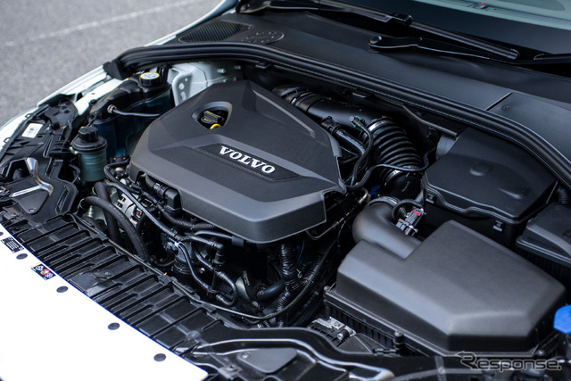 ボルボ V60 T4 ラグジュアリーエディション