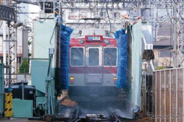 「きんてつ鉄道まつり」で行われる洗車体験のイメージ。