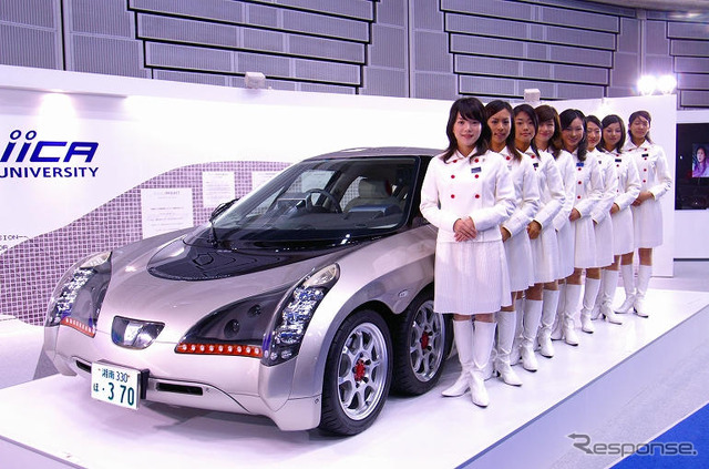 【東京モーターショー05】コンパニオン写真蔵…その86 エリーカもいいけれど…