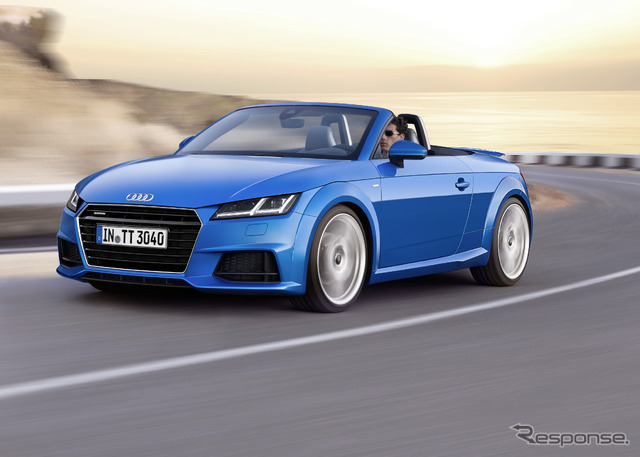 新型 アウディ TT ロードスター