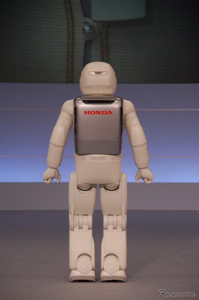 ASIMO の走りに磨き---「わたしの仕事はどうなる」写真蔵