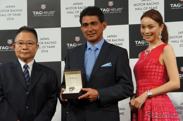 レーシングレジェンド部門：元レーシングドライバーの鈴木亜久里氏