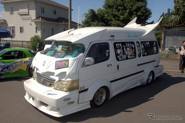 かぶら自動車教習所痛車展示会