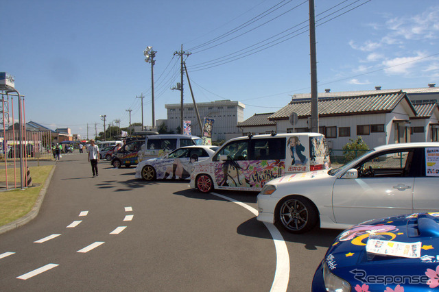 かぶら自動車教習所痛車展示会