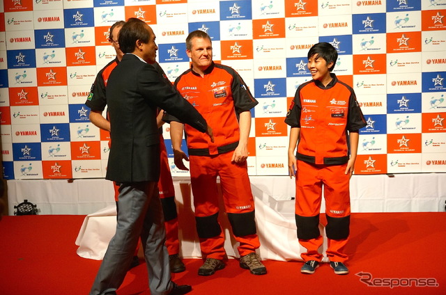 ベトナム代表のラー・ンゴック・タイエンさん ※右(ヤマハ ワールドテクニシャンGP 14)