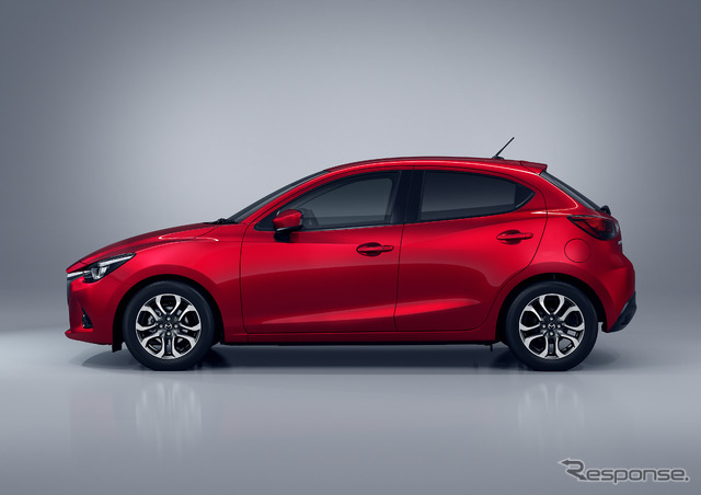 マツダ デミオ 新型