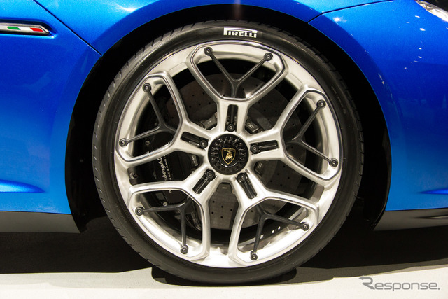 ランボルギーニ・Asterion LPI 910-4(パリモーターショー14)