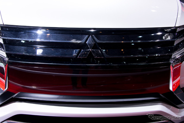 三菱・アウトランダー PHEV コンセプト-S(パリモーターショー14)