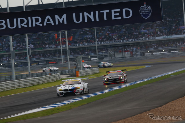#7 BMW Z4(写真先頭)は決勝2位。