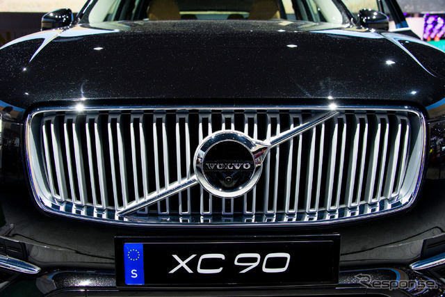 ボルボ XC90（パリモーターショー14）