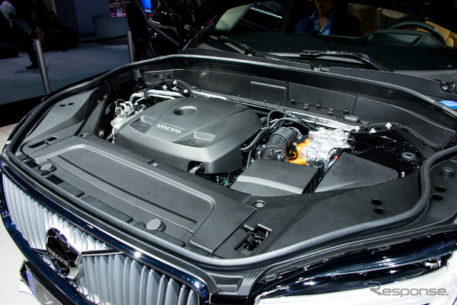 ボルボ XC90(パリモーターショー14)