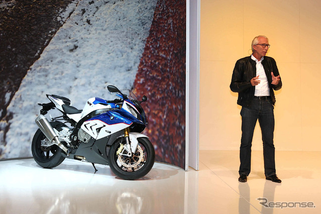 BMWモトラッド カール・フィクター・シャーラー開発部長(ドイツ・インターモト 2014)