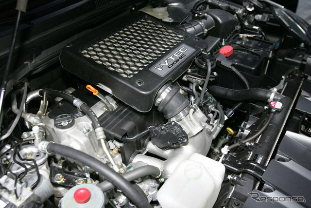 【デトロイトモーターショー06】アキュラからクロスオーバー RDX