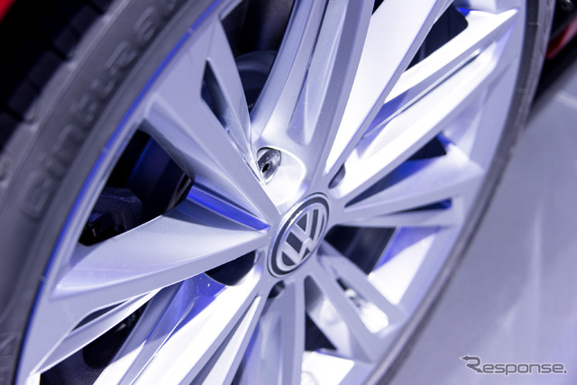 VW パサート(パリモーターショー14)