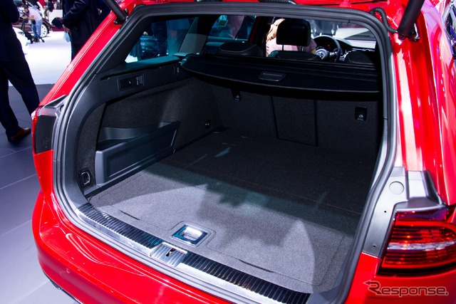VW パサート(パリモーターショー14)