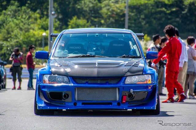 富士スピードウェイ ワンメイクドライビングレッスン(ランサーエボリューション・スバルWRX)