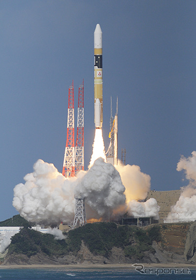 H-IIAロケット25号機打ち上げ(出典:JAXA)
