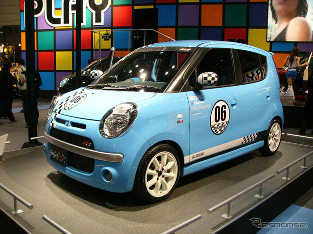 【東京オートサロン06】量産予定車の先行展示に注目