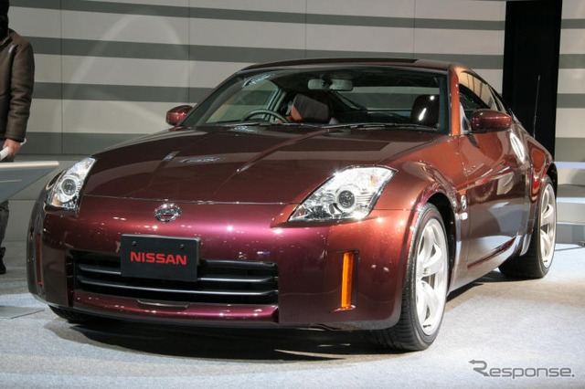 【東京オートサロン06】写真蔵…フェアレディZ Version ST Type G