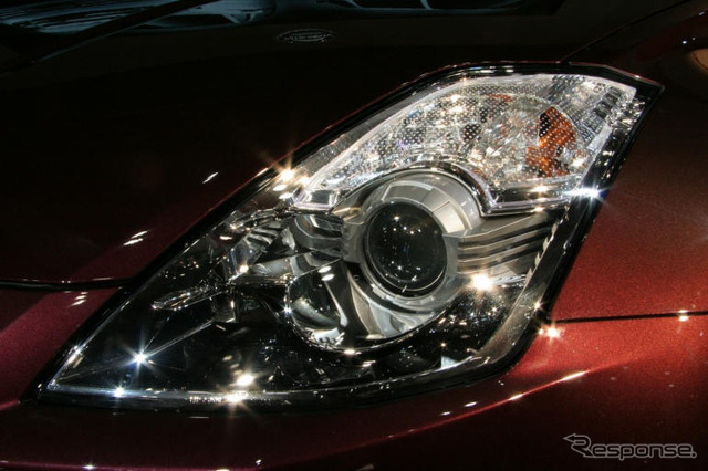【東京オートサロン06】写真蔵…フェアレディZ Version ST Type G