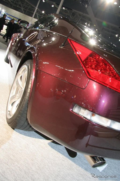 【東京オートサロン06】写真蔵…フェアレディZ Version ST Type G