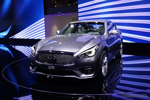 インフィニティ Q70(日産フーガ)改良新型(パリモーターショー14)