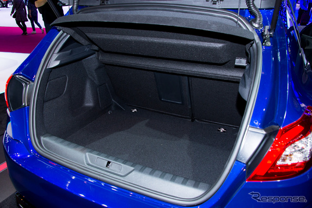 プジョー・308 GT(パリモーターショー14)