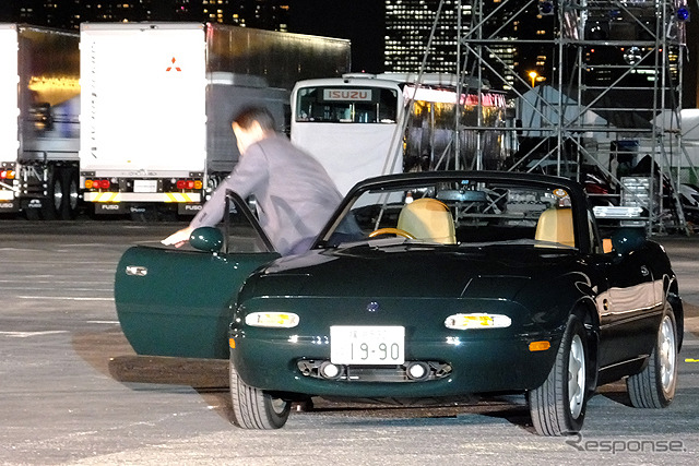 マツダの小飼雅道社長が初代ロードスターで登場