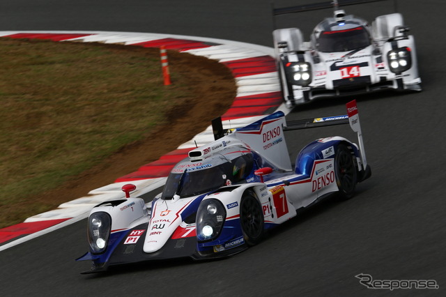 予選ではトヨタ(前)とポルシェ(後)が1~2列目を占拠した。