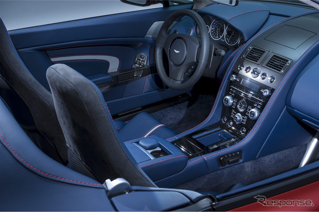 アストンマーティン V12ヴァンテージS ロードスター