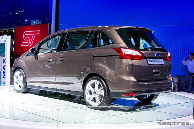 フォード・新型 グランド C-MAX(パリモーターショー14)