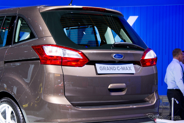 フォード・新型 グランド C-MAX(パリモーターショー14)