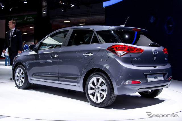 ヒュンダイ i20(パリモーターショー14)